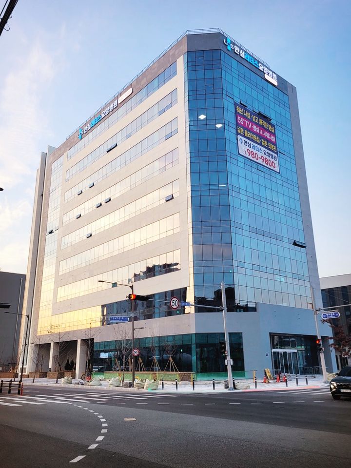 [대구=뉴시스] 안심리더스요양병원 전경. (사진=대구지방보훈청 제공) 2025.10.15. photo@newsis.com *재판매 및 DB 금지