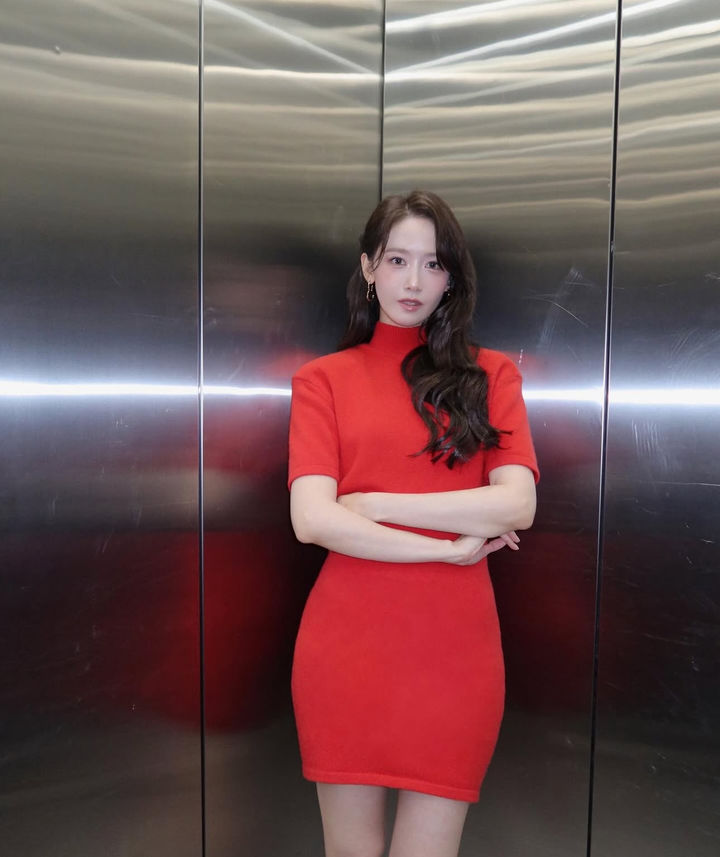 [서울=뉴시스] 가수 겸 배우 임윤아 (사진=임윤아 인스타그램 캡처) 2025.10.15. photo@newsis.com *재판매 및 DB 금지