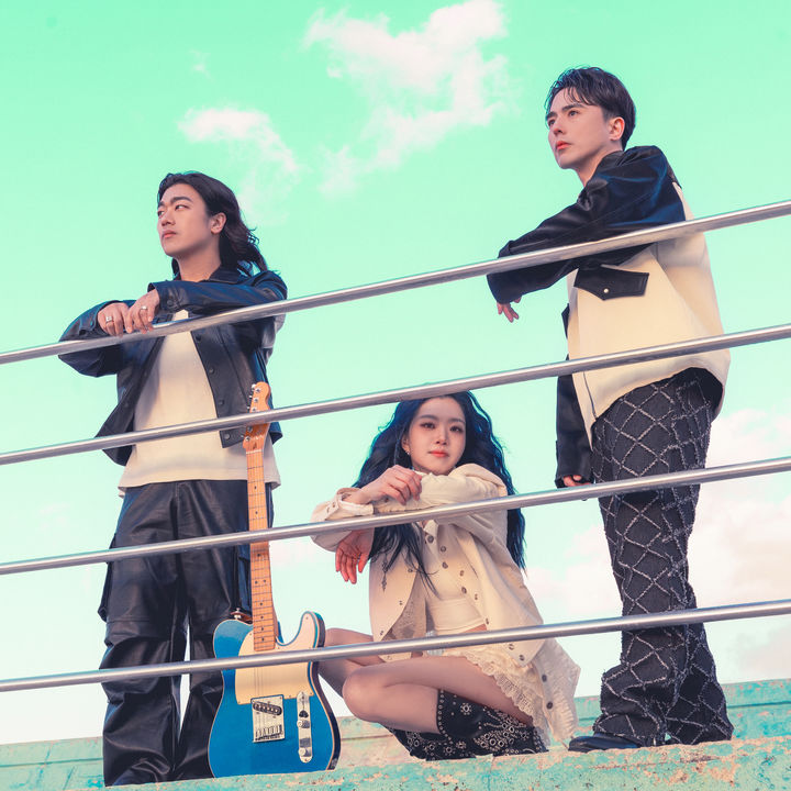 드림팝 밴드 스위머스, 10년 만에 첫 정규 '스위머스 하이' - 뉴스 썸네일 이미지