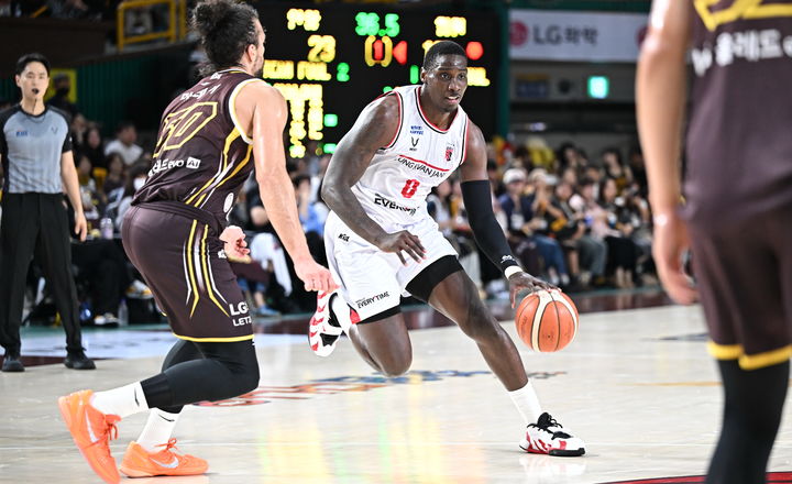 [서울=뉴시스] 프로농구 안양 정관장의 조니 오브라이언트. (사진=KBL 제공) *재판매 및 DB 금지