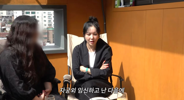 [서울=뉴시스] 지난 15일 유튜브 채널 'A급 장영란'이 공개한 영상. (사진=유튜브 채널 'A급 장영란' 캡처) 2025.10.16. photo@newsis.com *재판매 및 DB 금지