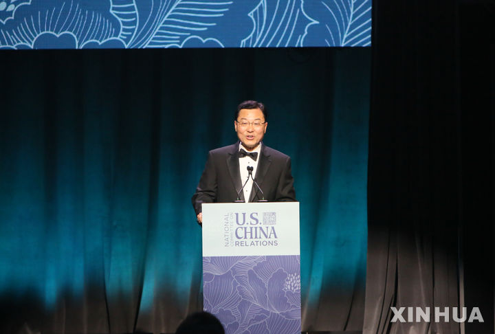 [뉴욕=신화/뉴시스] 셰펑 중국 주미대사가 지난해 10월&nbsp; 14일 뉴욕에서 열린 미중관계위원회(NCRU) 주최 만찬 행사에서 연설하고 있다. 2026.03.06. 