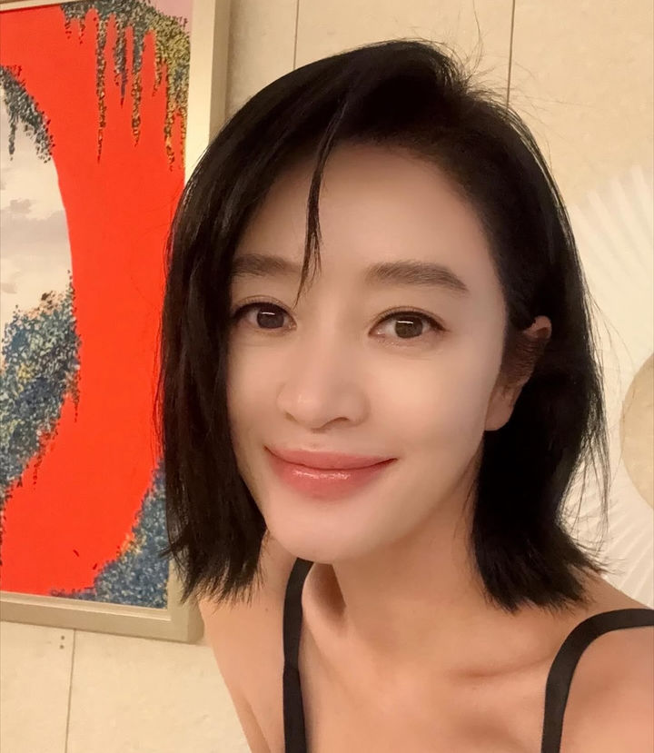 [서울=뉴시스] 배우 김혜수. (사진=김혜수 인스타그램 캡처) 2025.10.16. photo@newsis.com *재판매 및 DB 금지