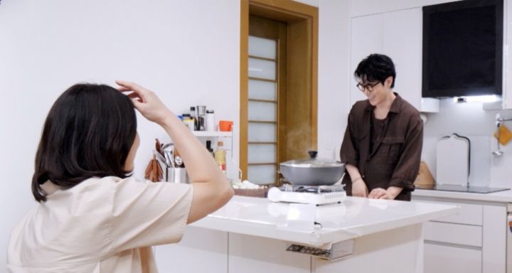 [서울=뉴시스] 김강우 부부. (사진 = KBS 2TV '편스토랑' 제공) 2025.10.16. photo@newsis.com *재판매 및 DB 금지