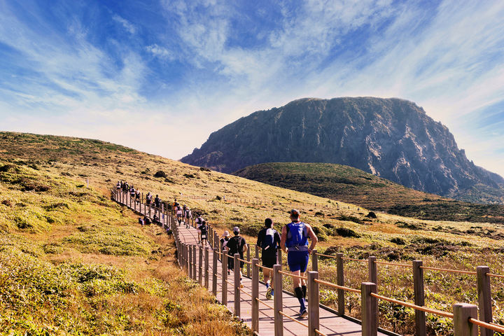 러닝 열풍에 무릎통증 호소…"안 다치려면 이렇게 해요"