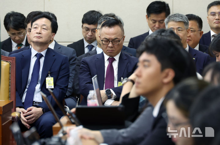 [서울=뉴시스] 고승민 기자 = 황주호 전 한국수력원자력 사장의 모습.2025.10.16. kkssmm99@newsis.com