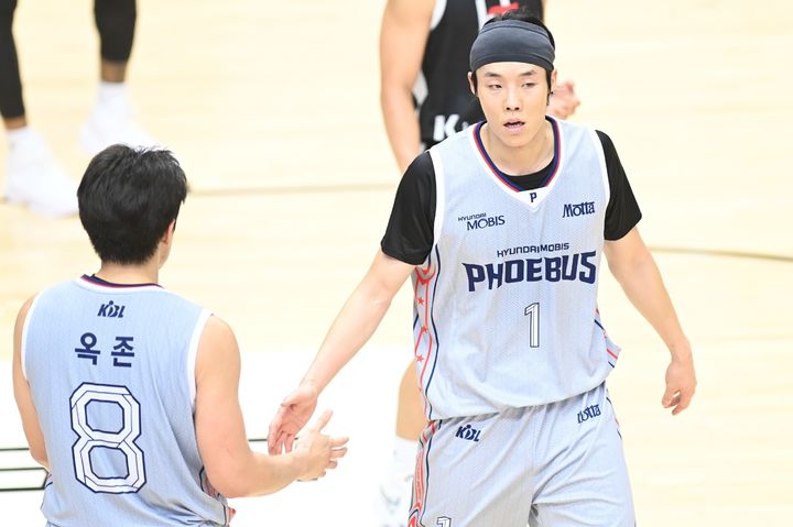 [서울=뉴시스] 프로농구 울산 현대모비스의 정준원. (사진=KBL 제공) 2025,10.17. photo@newsis.com *재판매 및 DB 금지