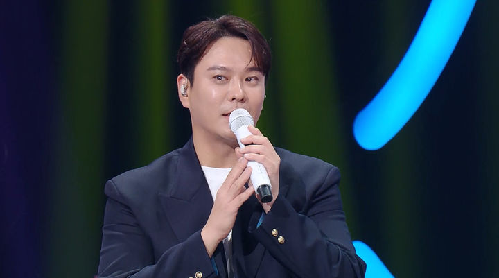 [서울=뉴시스] 17일 오후 방송된 KBS 2TV 음악 토크쇼 '더 시즌즈-10CM의 쓰담쓰담'에는 그룹 'SG워너비' 김용준이 게스트로 출연했다. (사진=KBS 제공) 2025.10.17. photo@newsis.com *재판매 및 DB 금지