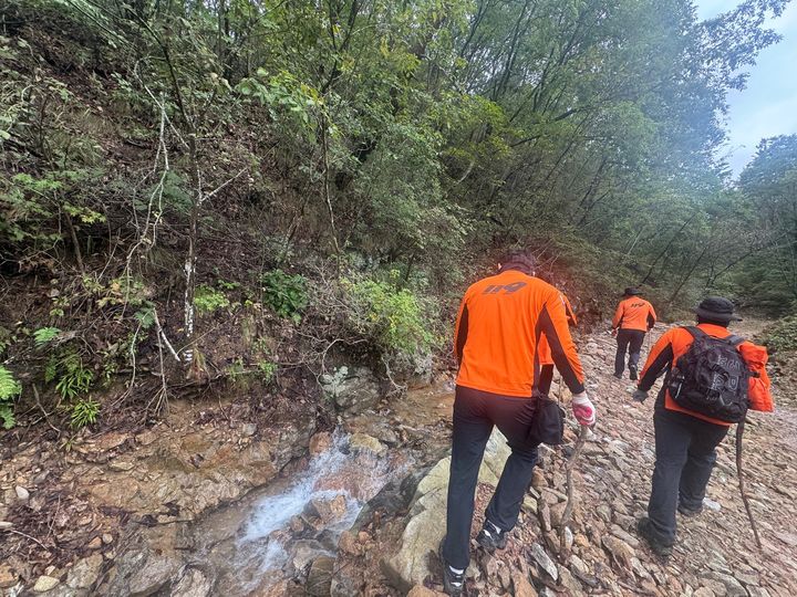 천태산 실종자 수색(사진=영동소방서 제공) *재판매 및 DB 금지