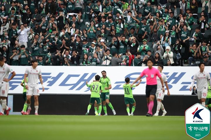 [서울=뉴시스] 프로축구 K리그1 전북현대의 콤파뇨. (사진=한국프로축구연맹 제공) *재판매 및 DB 금지