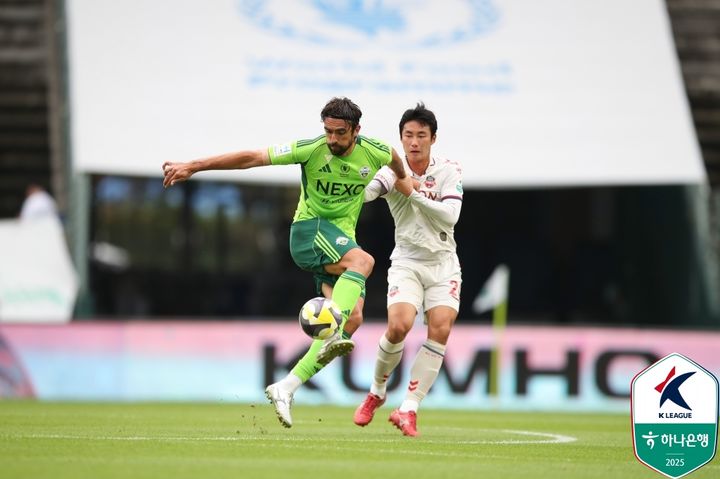 [서울=뉴시스] 프로축구 K리그1 전북 현대의 콤파뇨. (사진=한국프로축구연맹 제공) *재판매 및 DB 금지