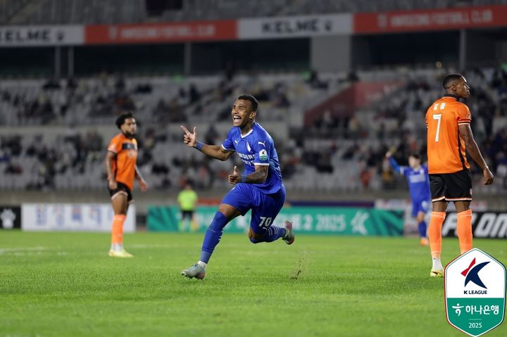[서울=뉴시스] 프로축구 K리그2 수원삼성의 세라핌. (사진=한국프로축구연맹 제공) *재판매 및 DB 금지