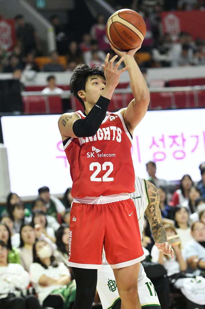 [서울=뉴시스] 프로농구 서울 SK의 오재현. (사진=KBL 제공) *재판매 및 DB 금지
