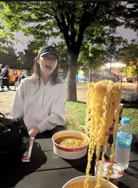 [서울=뉴시스] 최지우. (사진=최지우 인스타그램 캡처) 2025.10.20. photo@newsis.com *재판매 및 DB 금지