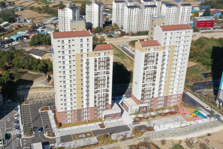 [함양=뉴시스] 함양군 행복주택 모습 (사진=함양군 제공) 2025. 10. 20. photo@newsis.com *재판매 및 DB 금지