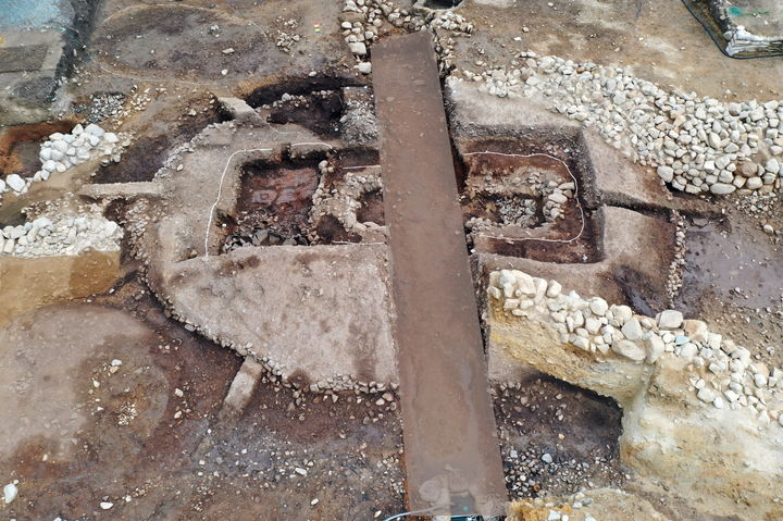 [경주=뉴시스] 2020일 경상북도 경주 황남동 대릉원 일원 황님지구에서 열린 '경주 황남동 120호분 발굴조사' 간담회 (사진=국가유산청 제공) 2025.10.20. photo@newsis.com *재판매 및 DB 금지