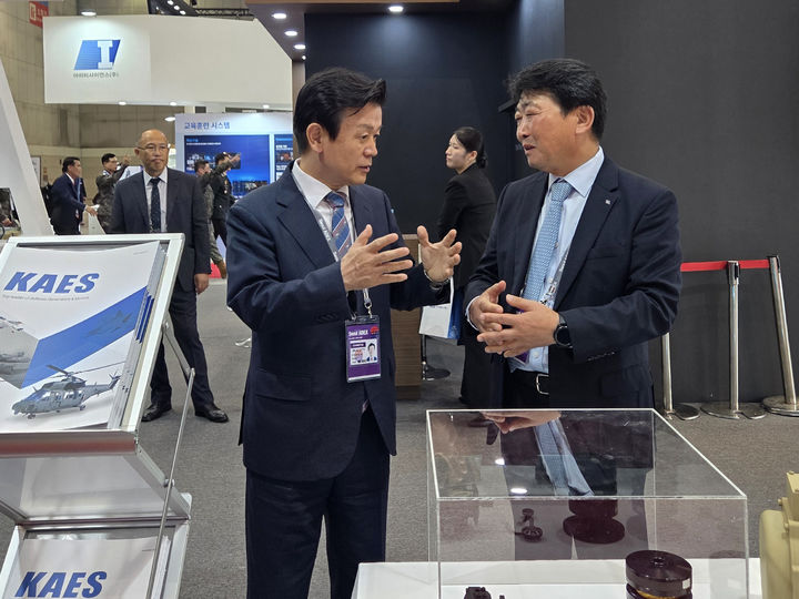 [진주=뉴시스]진주시, ‘서울 ADEX 2025’에서 우주항공산업 글로벌 마케팅 지원.(사진=진주시 제공).2025.10.20.photo@newsis.com *재판매 및 DB 금지