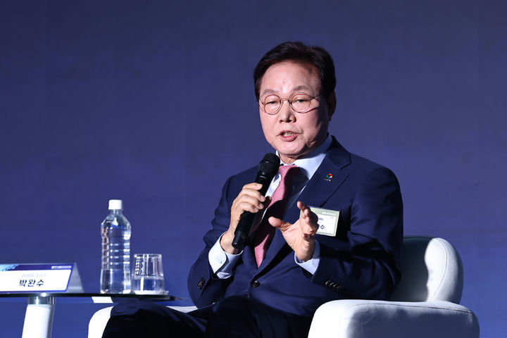 [창원=뉴시스]박완수 경남지사.(사진=경남도 제공) 2025.10.20.photo@newsis.com *재판매 및 DB 금지