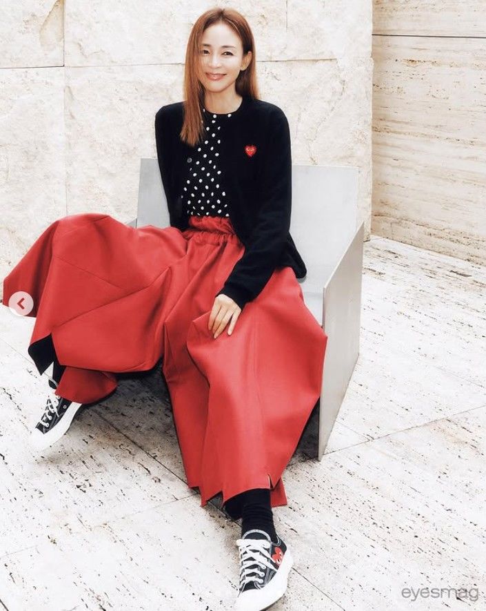 [서울=뉴시스] 야노 시호. (사진=패션 매거진 아이즈매거진(eyesmag) 제공, 야노시호 인스타그램 캡처) 2025.10.21. photo@newsis.com *재판매 및 DB 금지