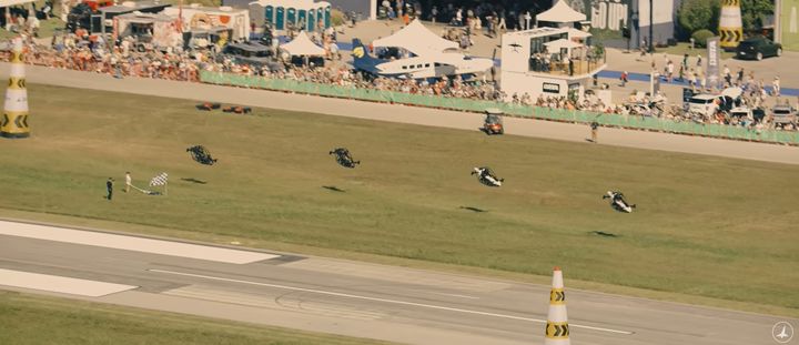 [뉴시스] 4대의 비행 자동차가 레이스를 펼치는 모습. (사진=젯슨 유튜브) 2025.10.21 *재판매 및 DB 금지