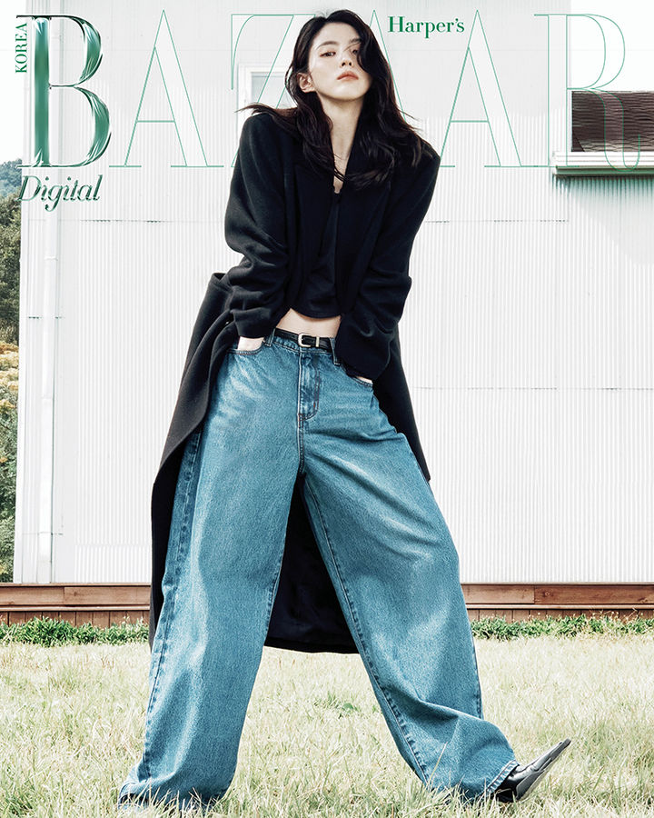 [서울=뉴시스] 한소희. (사진=하퍼스 바자 코리아 Harper’s BAZAAR 제공) 2025.10.21. photo@newsis.com *재판매 및 DB 금지