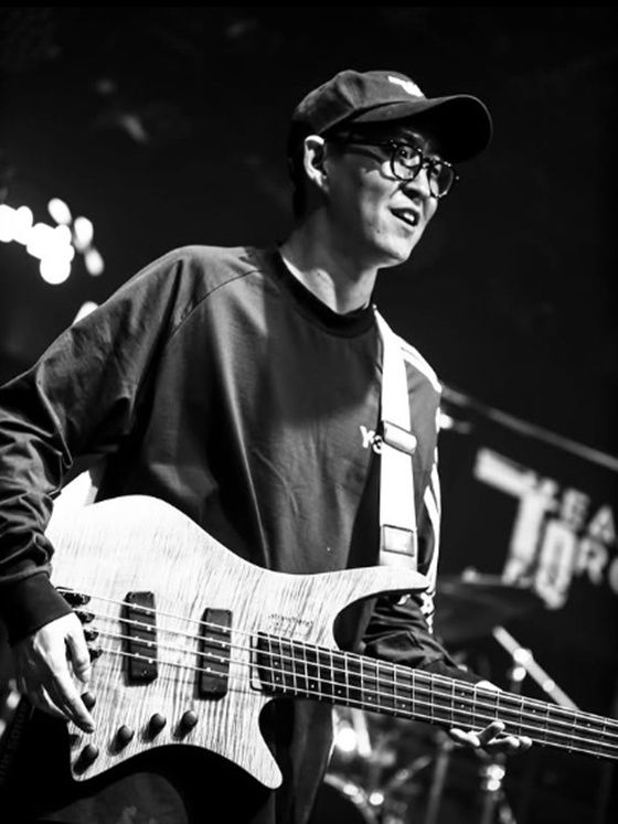 [서울=뉴시스] 밴드 '티어드랍' 베이시스트 김상영이 세상을 떠났다. (사진=인스타그램 캡처) 2025.10.21. photo@newsis.com *재판매 및 DB 금지