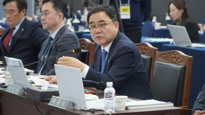 [창원=뉴시스] 강경국 기자 = 더불어민주당 허성무 국회의원. (사진=허성무 의원실 제공). 2025.10.22. photo@newsis.com *재판매 및 DB 금지