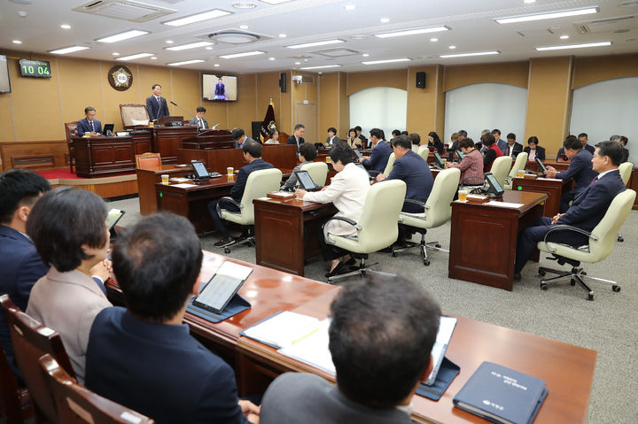 [거창=뉴시스] 거창군의회 제289회 임시회 (사진=거창군의회 제공) 2025. 10. 22. photo@newsis.com&nbsp; *재판매 및 DB 금지