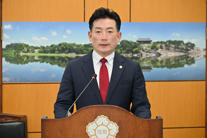 [진주=뉴시스]진주시의회 정용학 의원.(사진=뉴시스 DB).photo@newsis.com *재판매 및 DB 금지