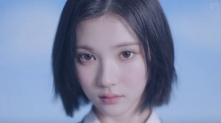 [서울=뉴시스] 하츠투하츠 '포커스' 뮤직비디오. (사진 = SM엔터테인먼트 유튜브 캡처) 2025.10.23. photo@newsis.com *재판매 및 DB 금지