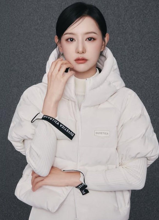 [서울=뉴시스] 김지원. (사진=김지원 인스타그램 캡처) 2025.10.23. photo@newsis.com *재판매 및 DB 금지