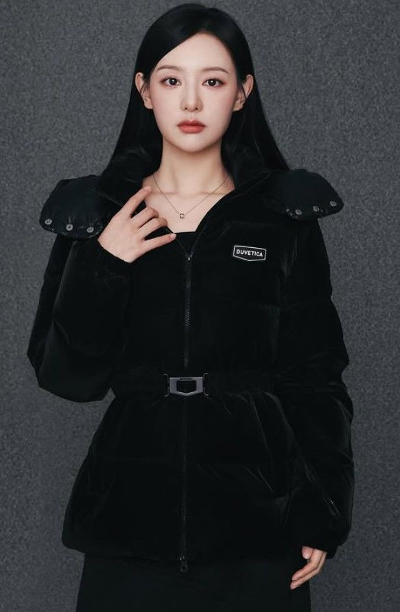 [서울=뉴시스] 김지원. (사진=김지원 인스타그램 캡처) 2025.10.23. photo@newsis.com *재판매 및 DB 금지