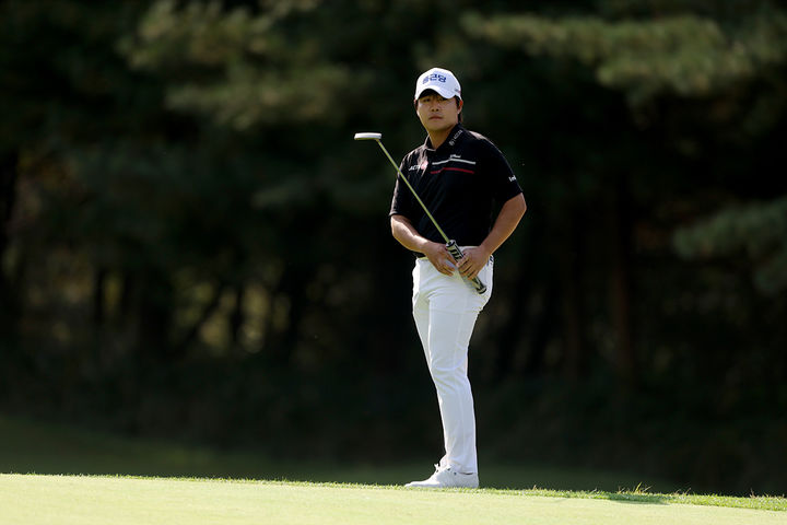 [서울=뉴시스] 한국프로골프(KPGA) 투어와 DP 월드투어가 공동 주관하는 제네시스 챔피언십에 출전한 김민규. (사진=KPGA 홈페이지 캡처) 2025.10.23. photo@newsis.com *재판매 및 DB 금지