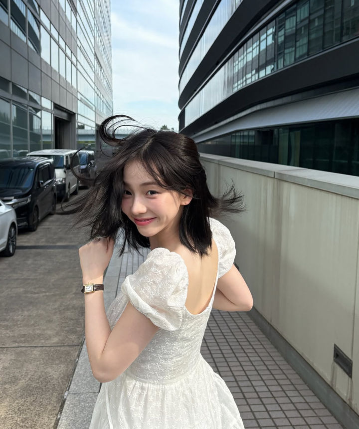 [서울=뉴시스] 그룹 에스파(aespa) 멤버 카리나. (사진=카리나 인스타그램 캡처) 2025.10.24. photo@newsis.com *재판매 및 DB 금지