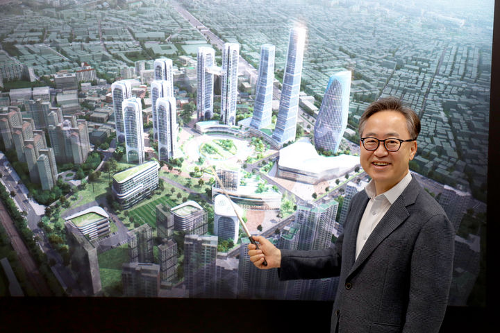 [서울=뉴시스]유병훈 금천구청장.