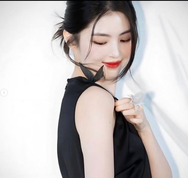 [서울=뉴시스] 한소희. (사진=한소희 인스타그램) 2025.10.25. photo@newsis.com *재판매 및 DB 금지