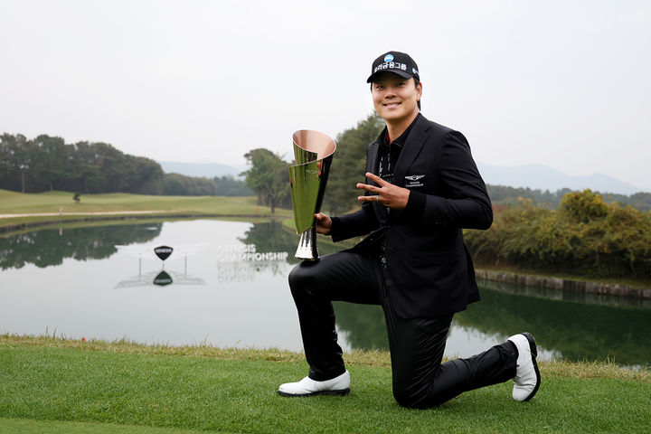 [서울=뉴시스] 이정환, 한국프로골프(KPGA) 투어와 DP 월드투어가 공동 주관한 제네시스 챔피언십 우승. (사진=KPGA 홈페이지 캡처) 2025.10.26. photo@newsis.com *재판매 및 DB 금지