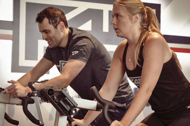 [서울=뉴시스] 생활문화기업 LF가 전개하는 글로벌 스포츠 브랜드 리복(Reebok)은 글로벌 피트니스 브랜드 'F45 트레이닝(F45)'과 글로벌 파트너십을 체결했다고 27일 밝혔다. (사진=LF 제공) *재판매 및 DB 금지