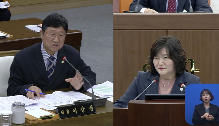 [대전=뉴시스] 조명휘 기자 = 이강선(왼쪽) 서천군의원이 27일 김은희 기획예산담당관에게 제335회 임시회 제4차 본회의 군정보충 질의를 하고 있다. 2025.10.27. photo@newsis.com *재판매 및 DB 금지
