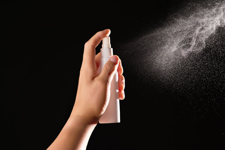 [뉴시스] 12세 소년이 SNS에서 유행하는 '크로밍(chroming) 챌린지'에 참여하던 중 탈취제를 흡인해 사망하는 사건이 발생했다. (사진=유토이미지) *재판매 및 DB금지 *재판매 및 DB 금지