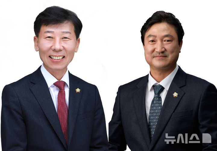 [완주=뉴시스] 왼쪽부터 완주군의회 '신정읍-신계룡 송전선로 대책 특별위원회' 유이수 위원장, 김규성 부위원장. *재판매 및 DB 금지