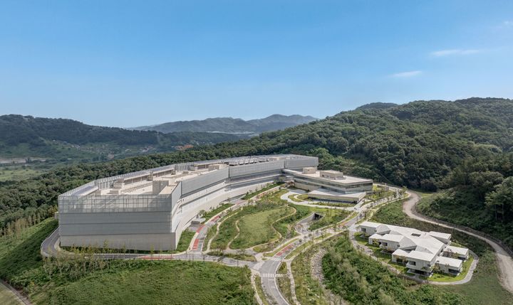 [서울=뉴시스] 세종시에 위치한 네이버 데이터센터 '각 세종' (사진=네이버 제공) *재판매 및 DB 금지