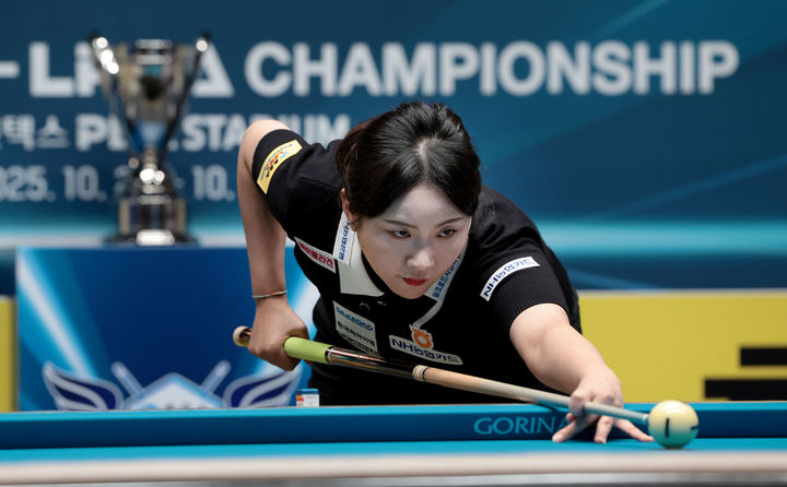 [서울=뉴시스]김민아, 여자프로당구 1년 8개월 만에 우승…통산 4승. (사진=PBA 제공)