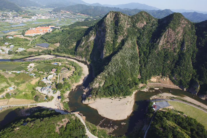 영동 월류봉(사진=영동군 제공) *재판매 및 DB 금지