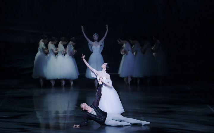 국립발레단 '지젤'에서 박슬기와 허서명이 열연하는 장면. (사진=국립발레단 제공) *재판매 및 DB 금지