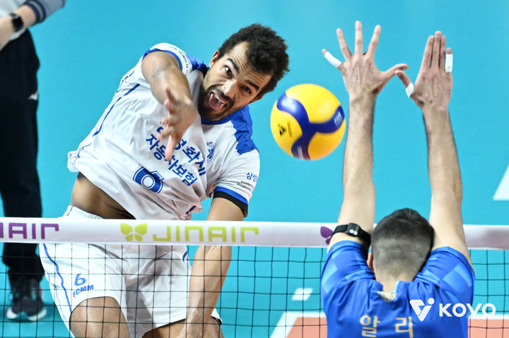 [서울=뉴시스]남자배구 삼성화재 아히. (사진=KOVO 제공)