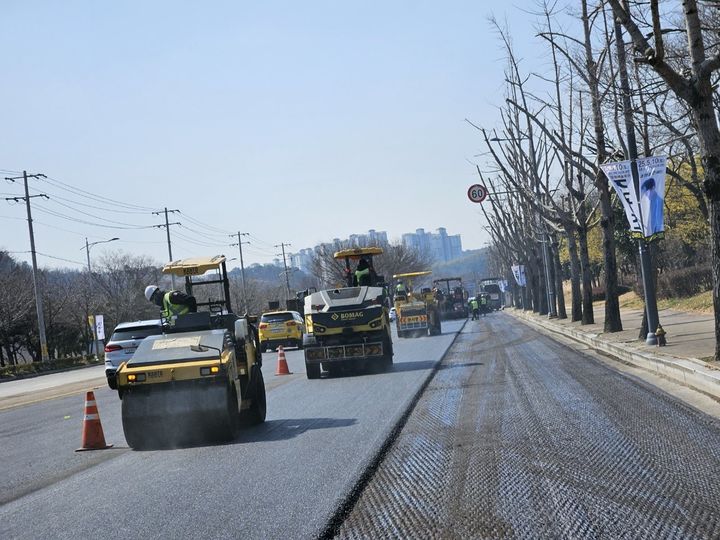 [진주=뉴시스]진주시, 도로정비 ‘우수기관’ 선정.(사진=진주시 제공).2025.10.29.photo@newsis.com *재판매 및 DB 금지