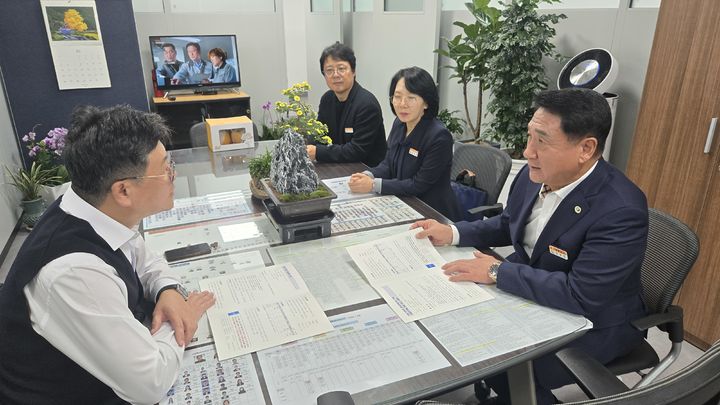 정영철 영동군수, 정부에 국립국악원 영동분원 설립 건의(사진=영동군 제공) *재판매 및 DB 금지