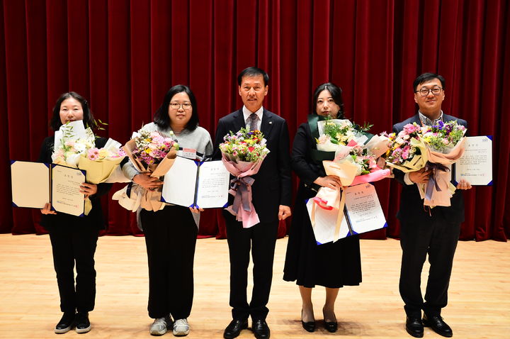 [평창=뉴시스] 평창군 사회복지대회. (사진=평창군 제공) 2025.10.29. photo@newsis.com *재판매 및 DB 금지