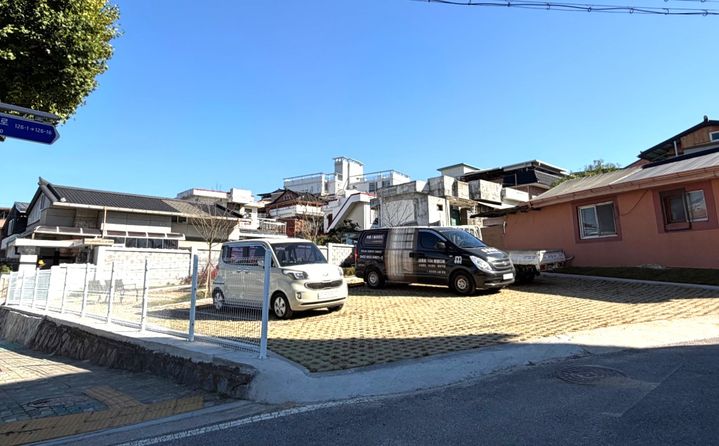 빈집 터에 조성한 주차장 *재판매 및 DB 금지